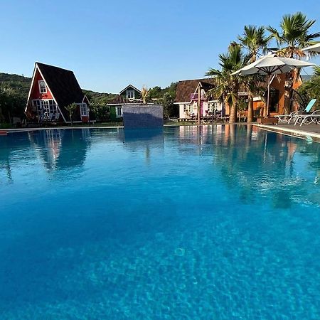 Seyyah Cafe Bungalows Aliaga Εξωτερικό φωτογραφία