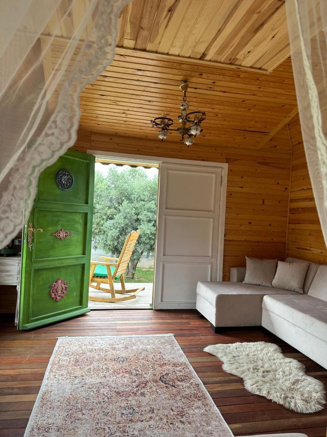 Seyyah Cafe Bungalows Aliaga Εξωτερικό φωτογραφία